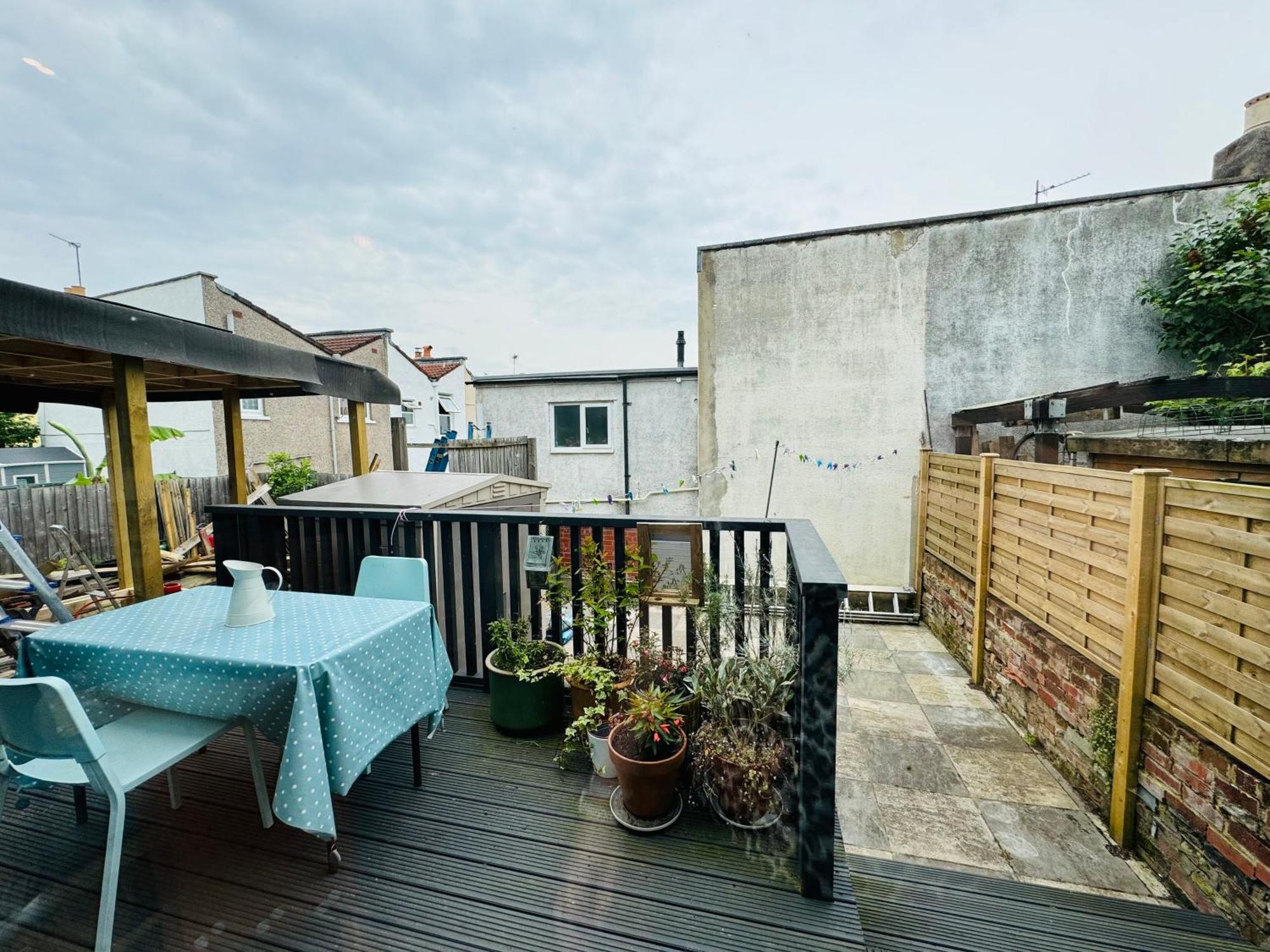 Modern & Vintage Inspired Home In Old Totterdown Bristol Exterior photo